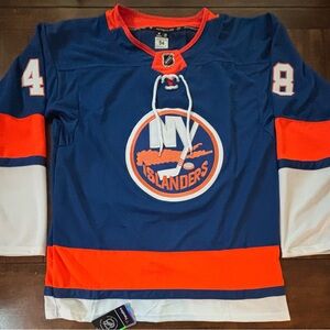 NY Islanders Matthew Schaefer Jersey #48 Adult XL (54) NWT